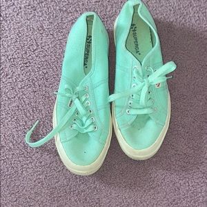 Mint green perfect condition supergas